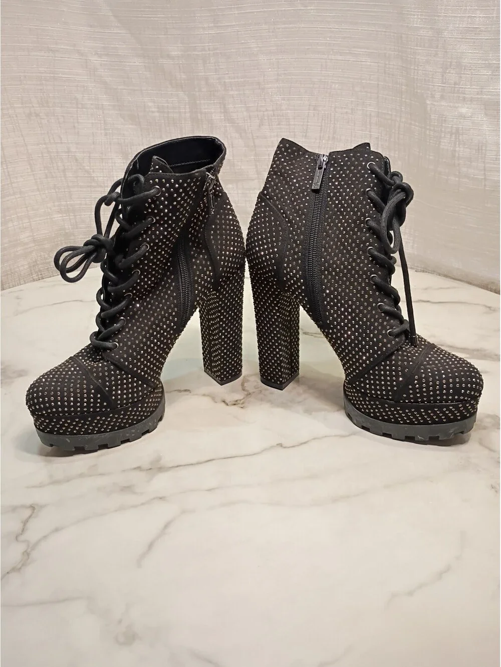 Jessica Simpson Dotted Black Bootie Size 8 1/2m39 Used